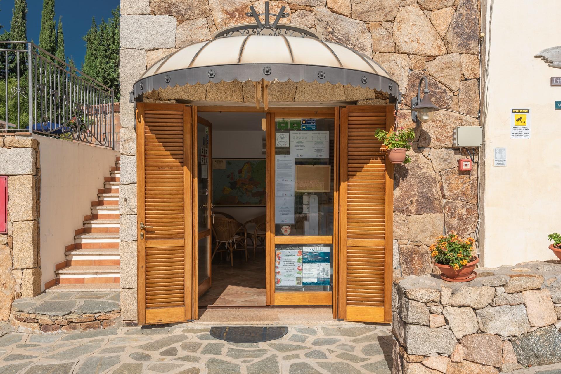 Residence Bouganvillage Budoni Bagian luar foto